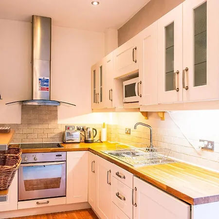 公寓 Flat 1, Literary Institute 里士满